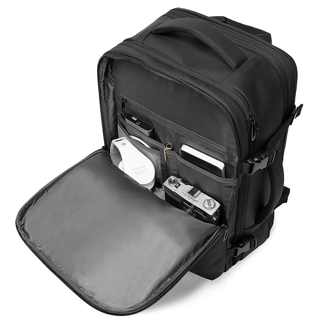 High Volumen Rucksack schwarz Frontstaufach